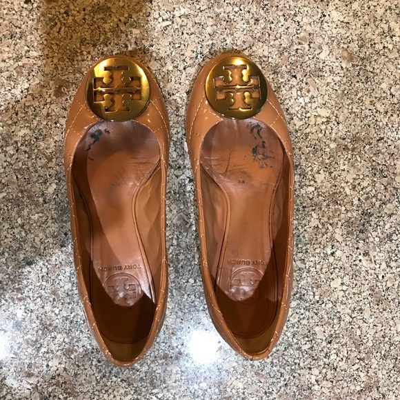 Tory Burch Quinn nude quilted patent ballet flat - Picture 5 of 5